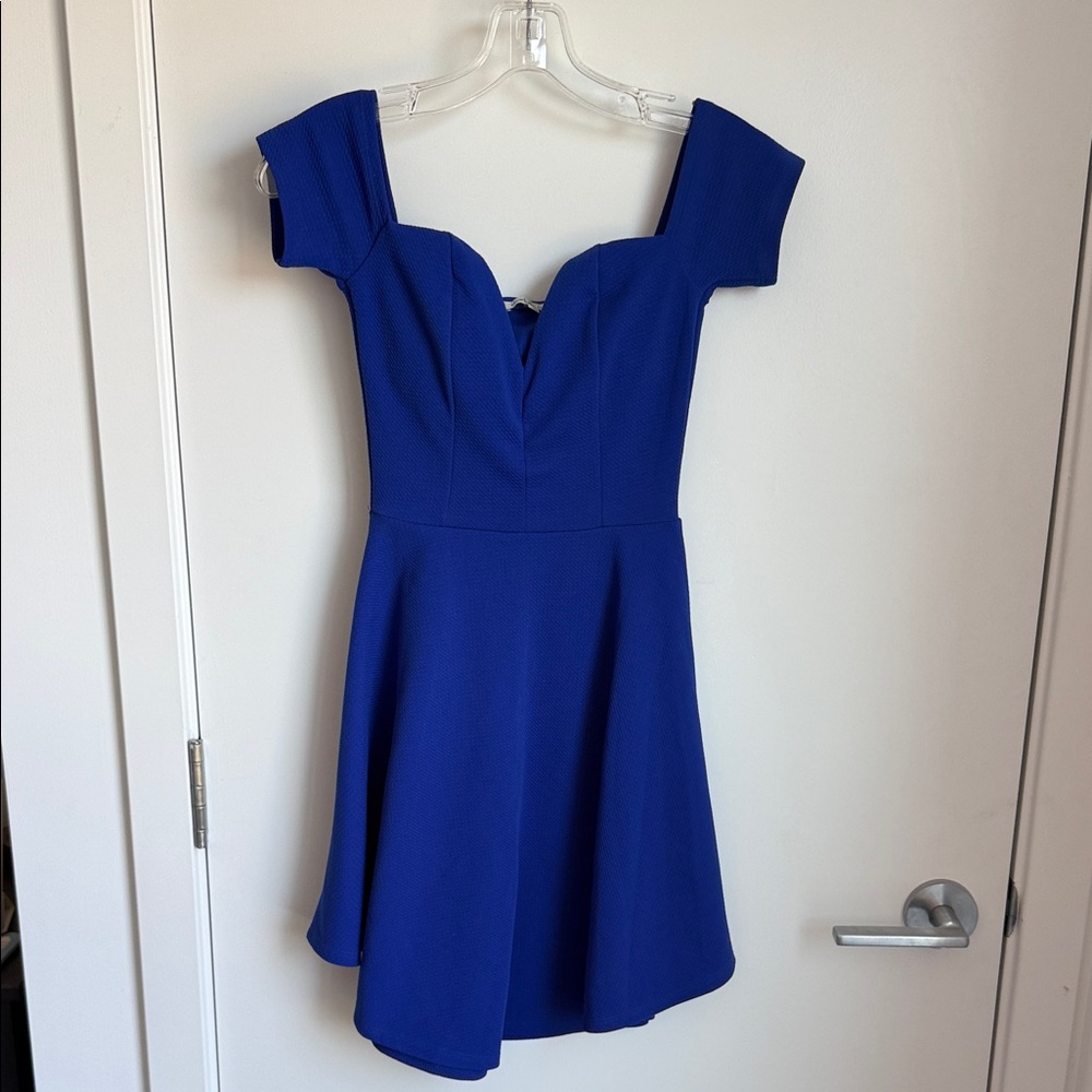 Charlotte Russe Royal Blue Off-Shoulder Sweetheart Mini Dress